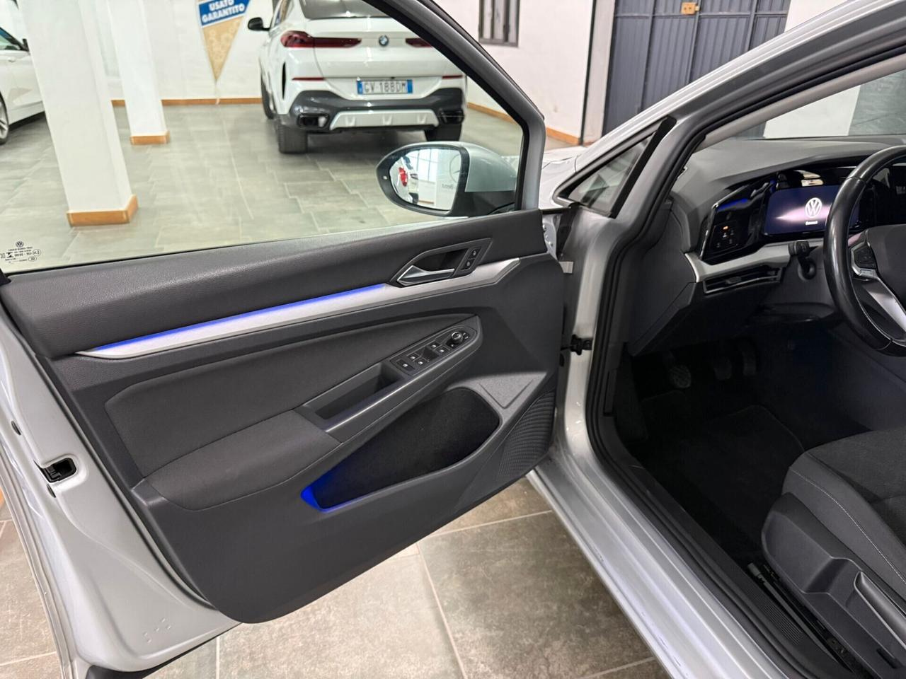 Volkswagen Golf 8 2.0 TDI DSG SCR Style