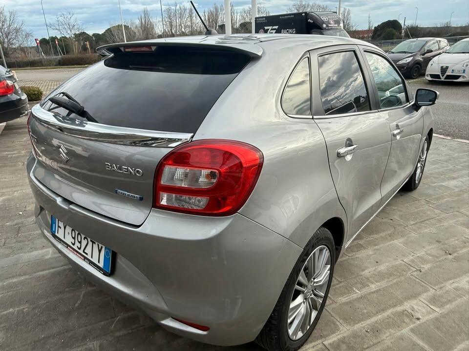 Suzuki Baleno 1.2 Hybrid Top
