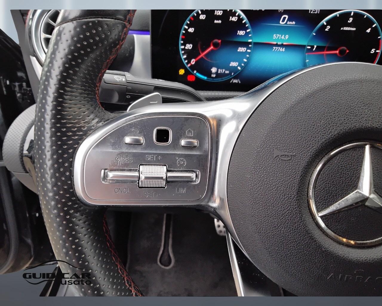 Mercedes-Benz CLA Coupe - C118 - CLA Coupe 180 d Premium auto