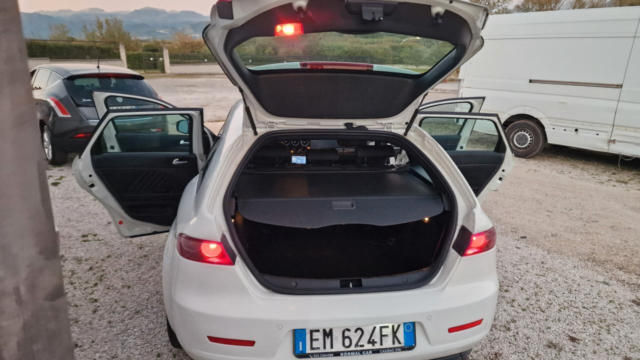 Alfa Romeo 159 2.0 JTDm 136 CV S.W Super - 2012