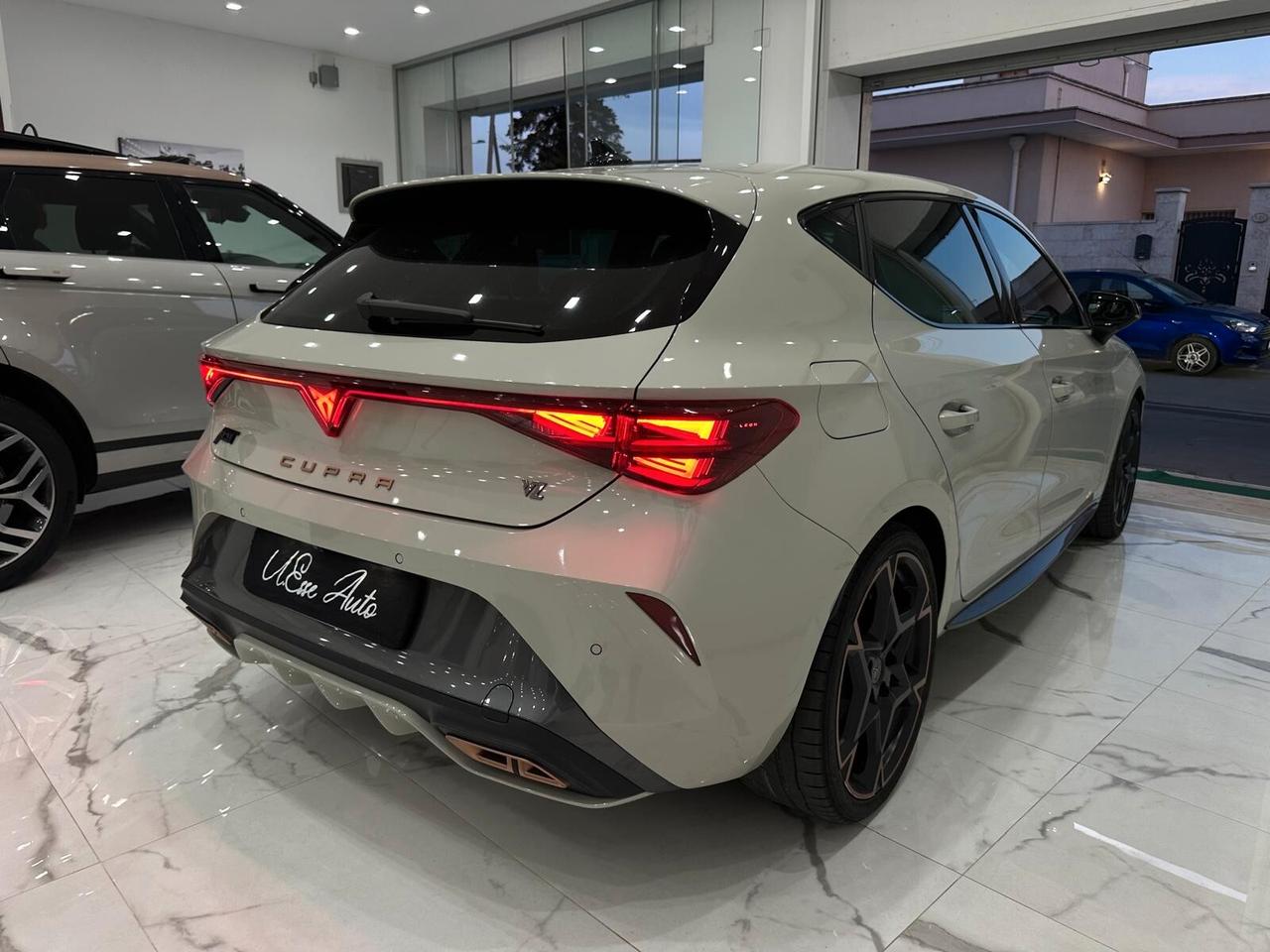 Cupra Leon 1.5 Hybrid 150 CV DSG
