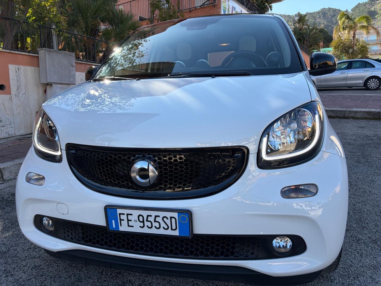Smart ForFour 1.0 passion unico proprietario !!!
