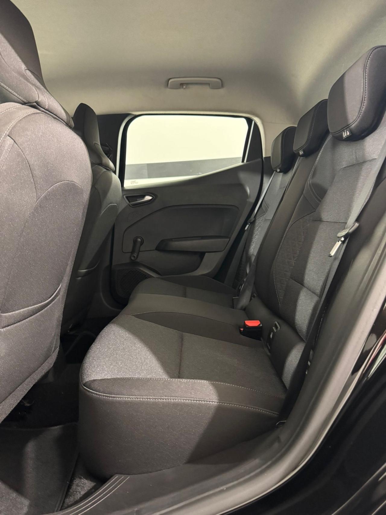 Renault Clio Full Hybrid E-Tech 140 CV 5 porte Intens