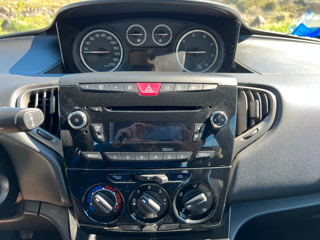 Lancia YPSILON 1.3MLJT CONDIZIONI ECCELLENTI CHIAMA