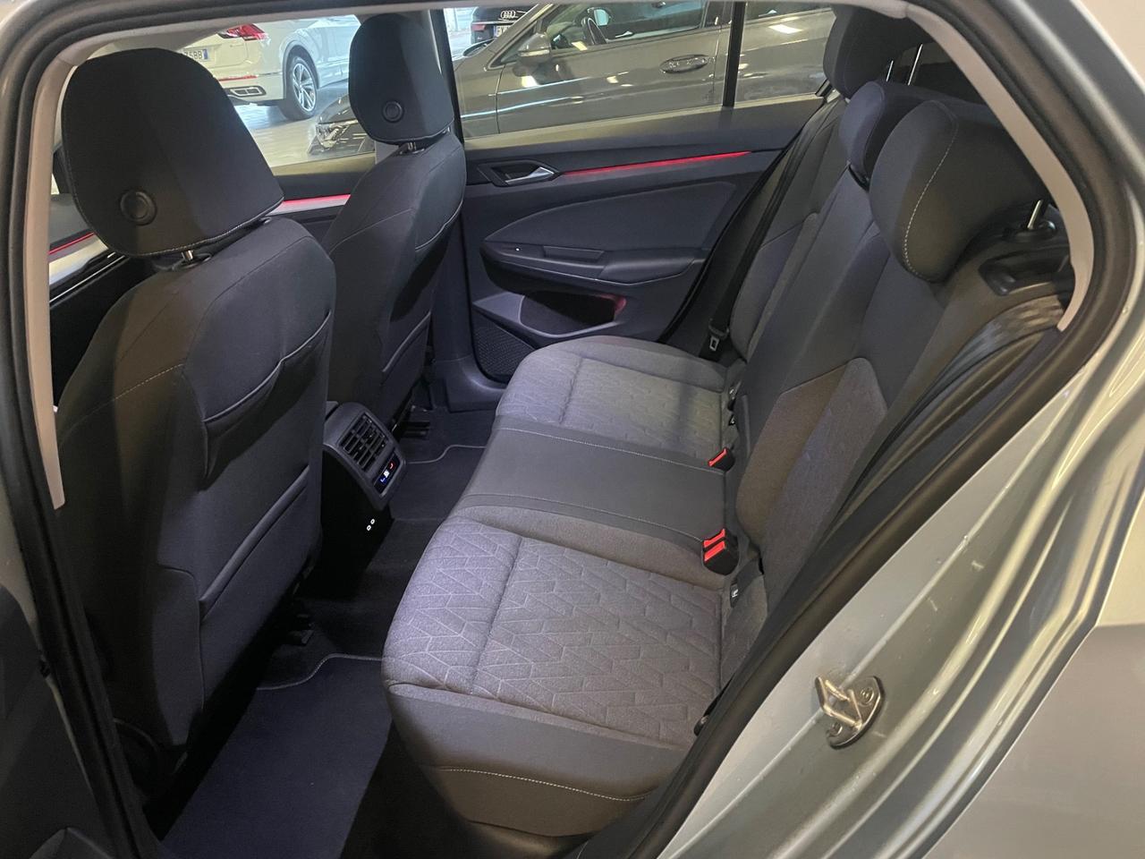 Volkswagen Golf 2.0 TDI 115 CV SCR Life