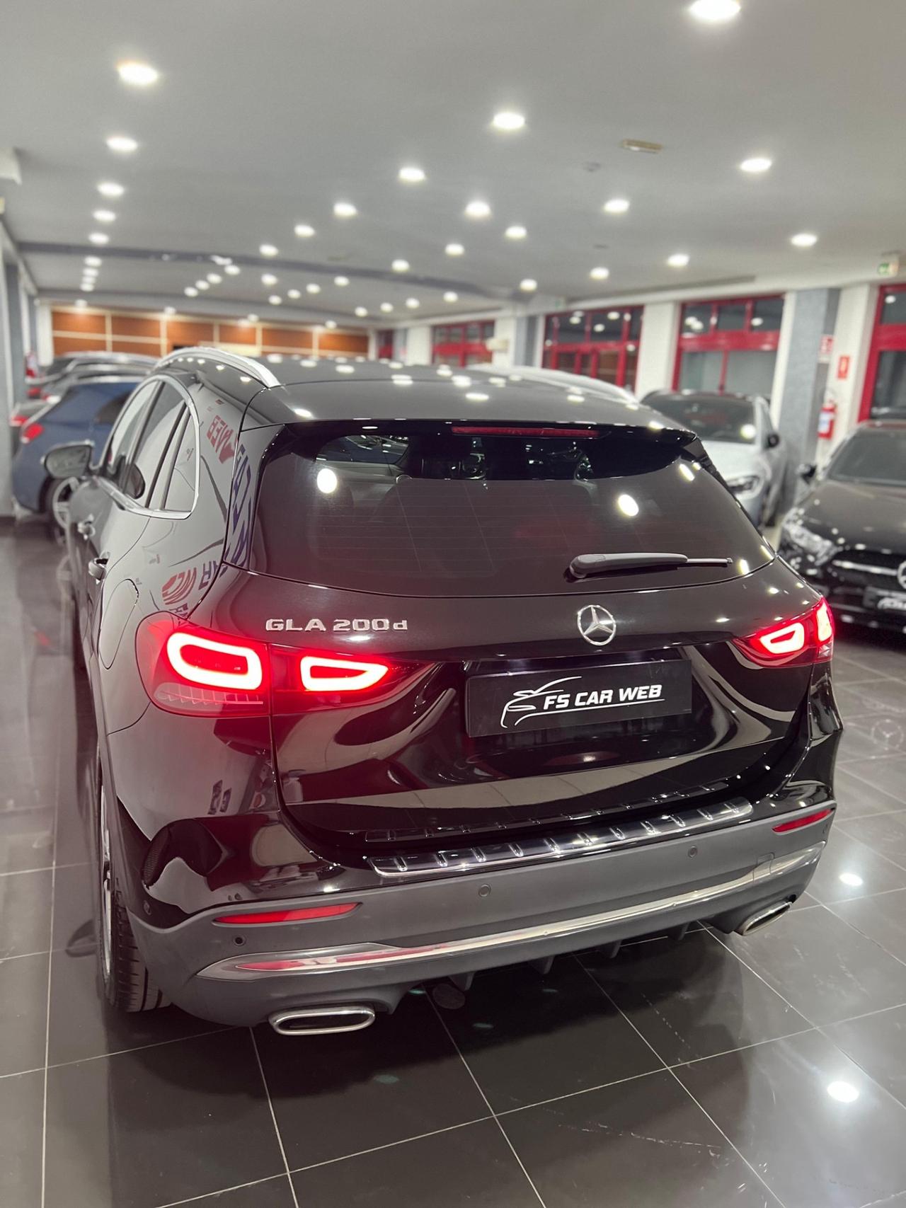 Mercedes Benz GLA 200d Aut. Premium AMG 150 cv