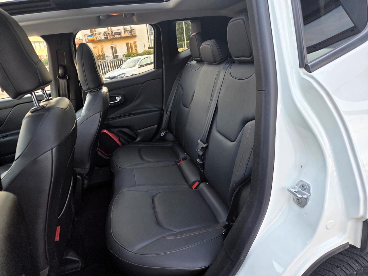 Jeep Renegade 2.0 Mjt 170CV 4WD A Trailhawk