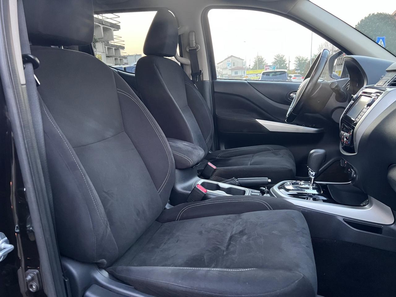 Nissan Navara 2.3 dCi 190 CV 7AT 4WD Double Cab Tekna