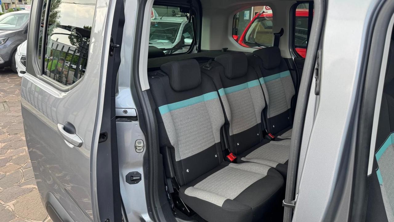 Citroen Berlingo e-Berlingo motore elettrico 136 CV M Shine