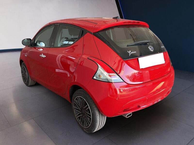 Lancia Ypsilon III 2021 1.0 firefly hybrid Gold s&s 70cv