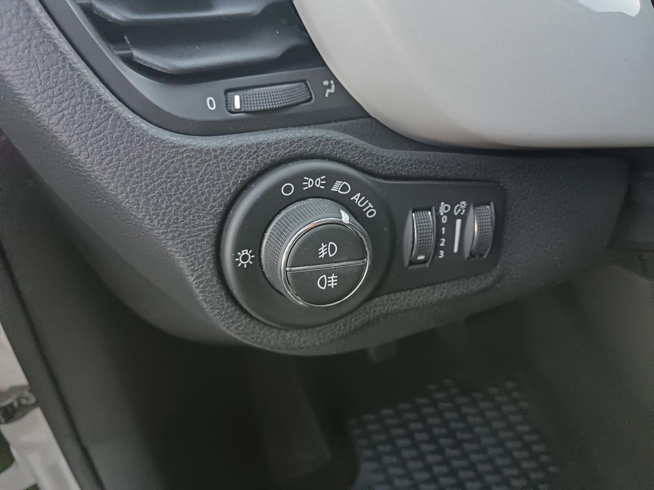 Fiat 500X 1.6 MJT 120CV LOUNGE NAVI XENON