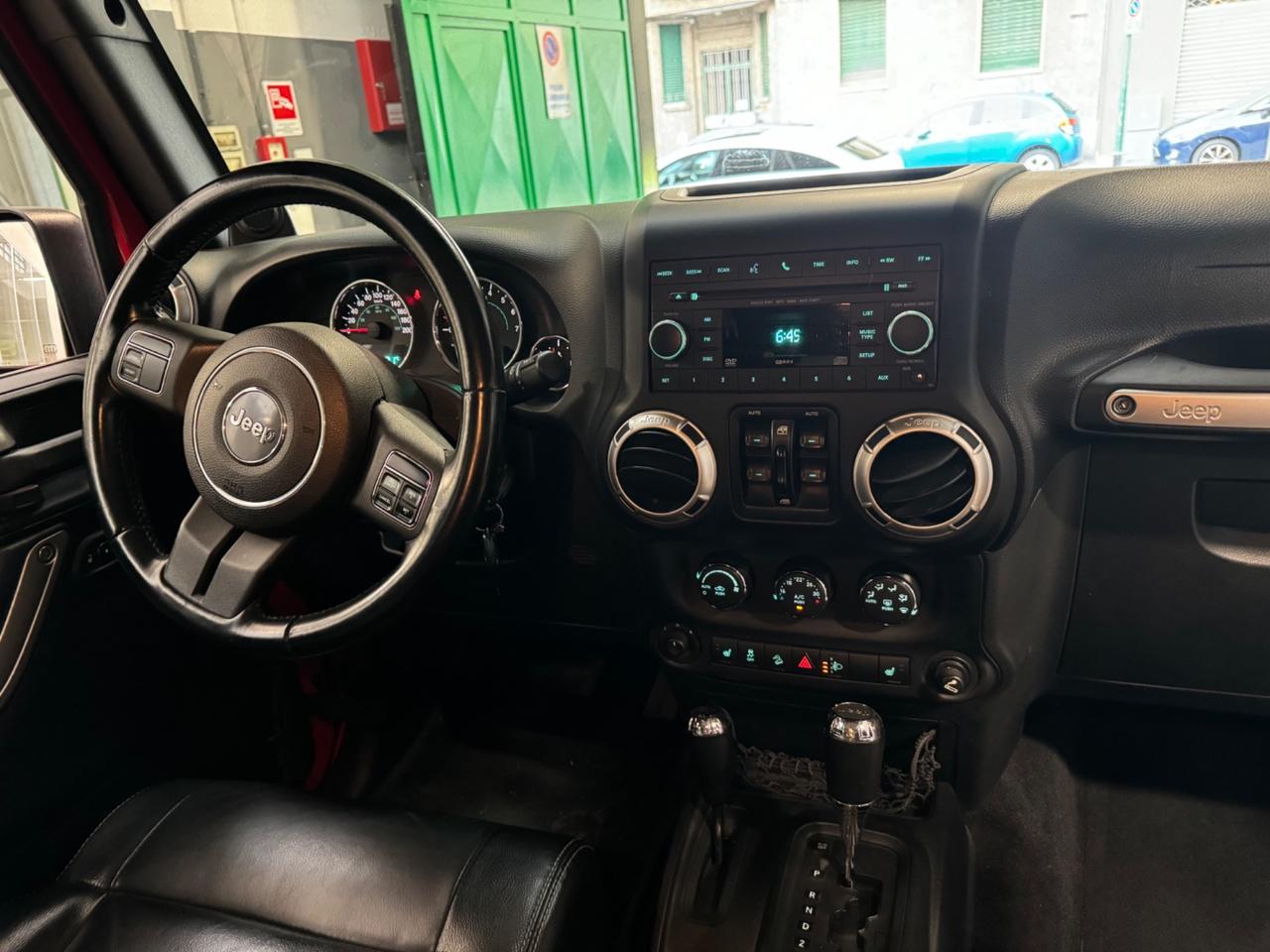 Jeep Wrangler Unlimited 3.8 Sahara 5 porte