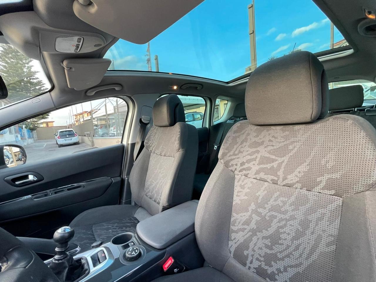 Peugeot 3008 2.0 HDi 150CV Business