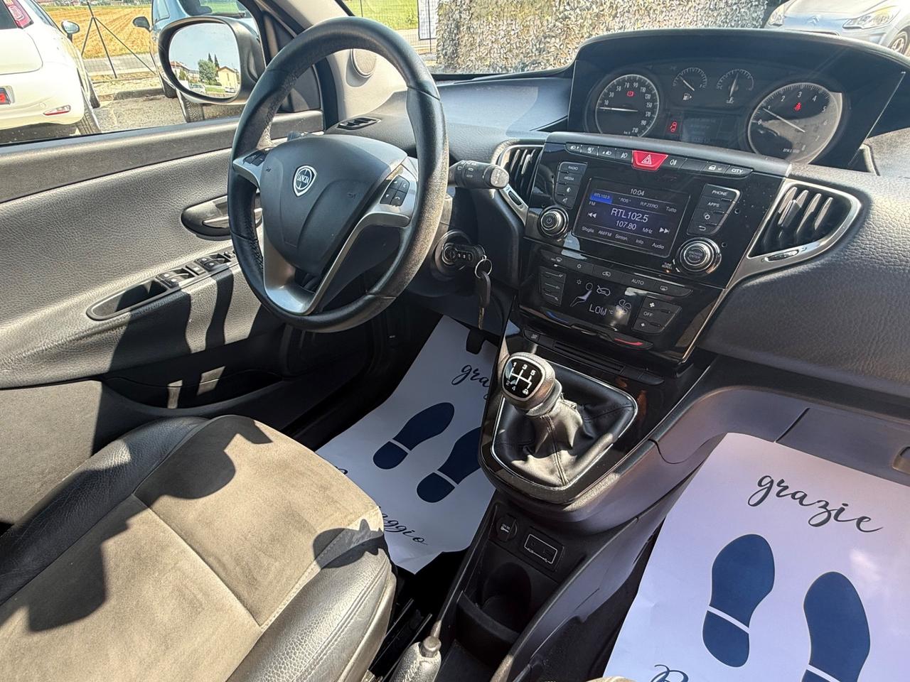 Lancia Ypsilon 1.2 69 CV 5 porte Platinum