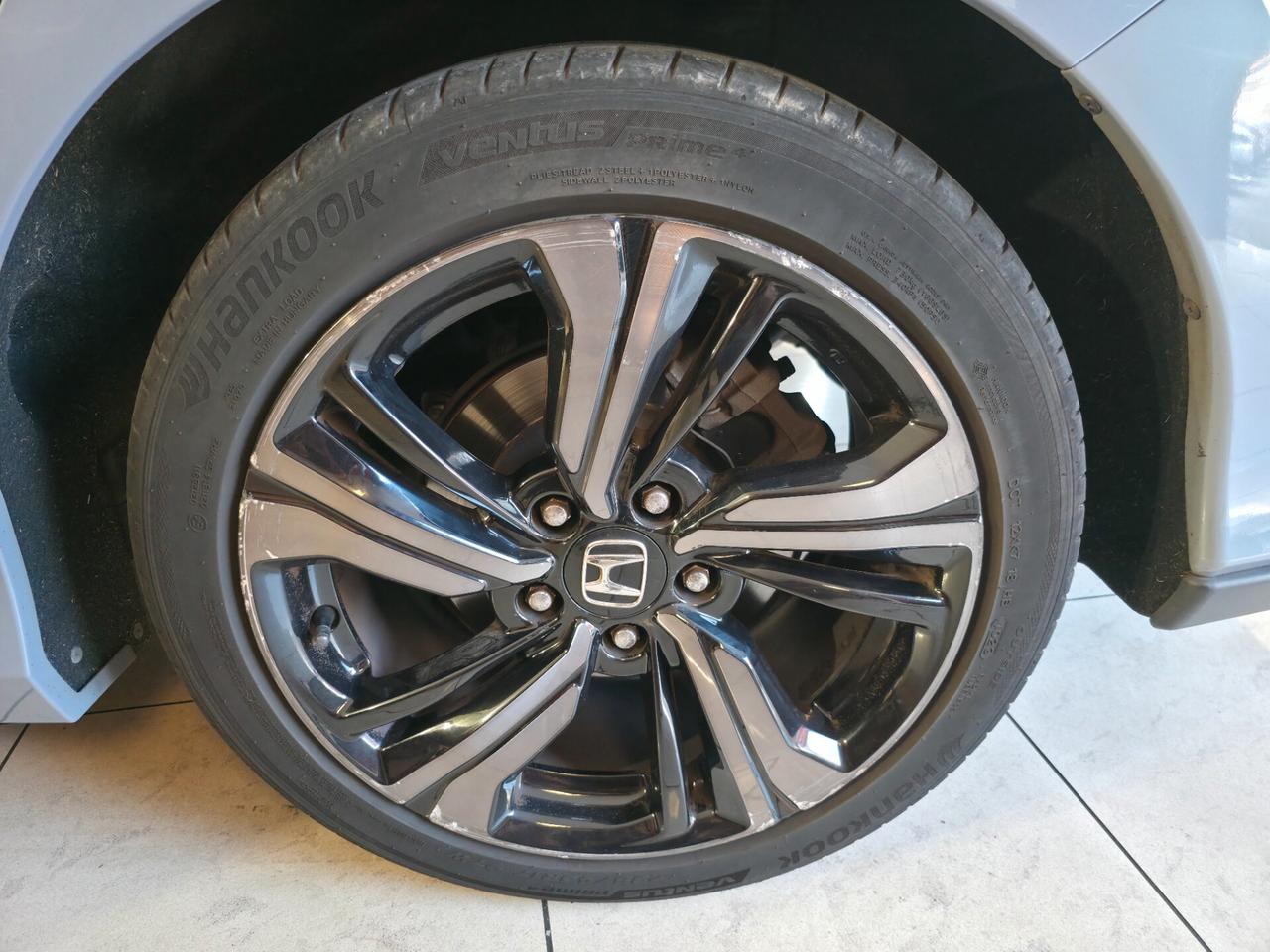 Honda Civic 1.6 5 porte aut. Elegance Navi