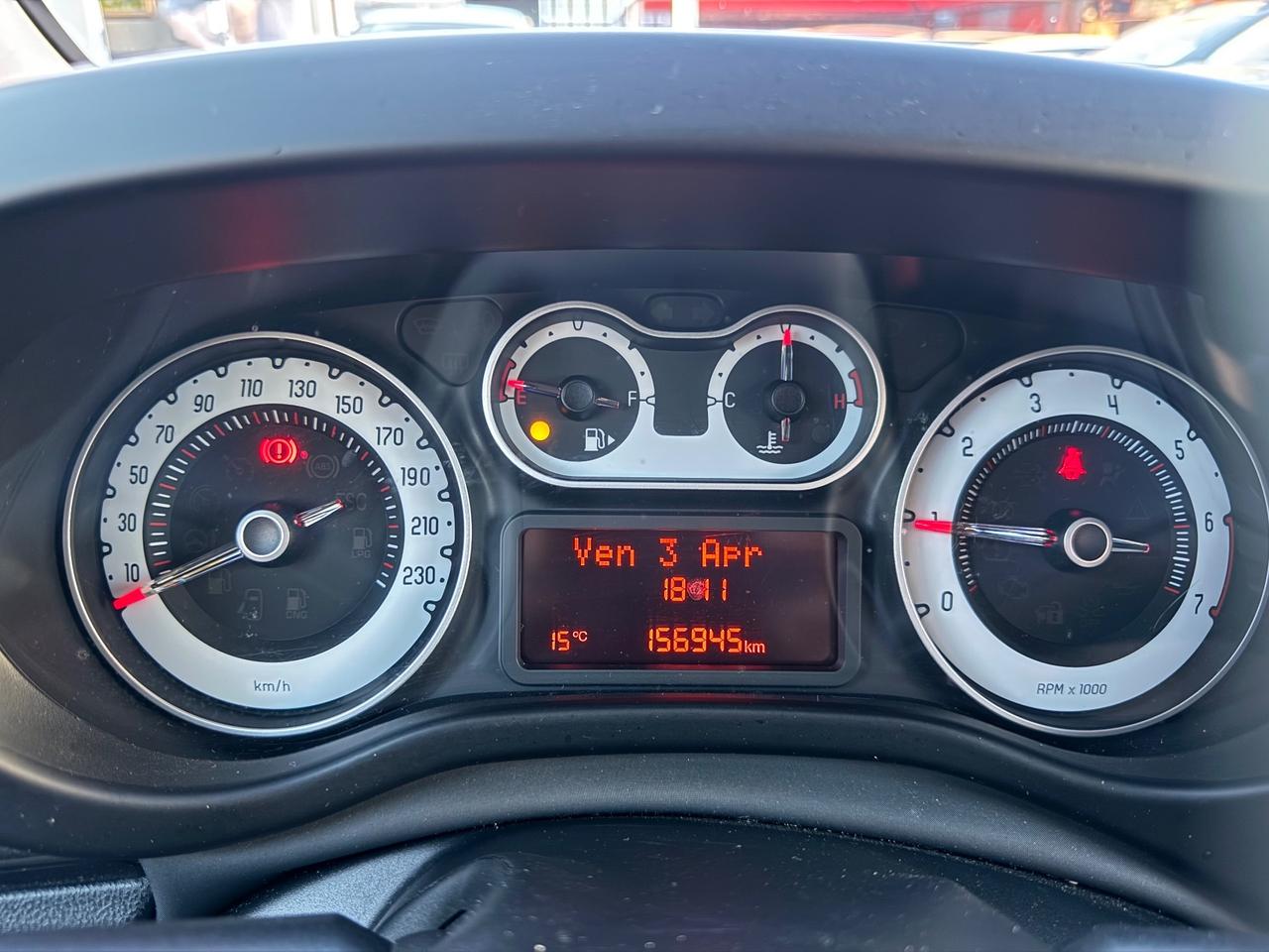 Fiat 500L 1.4 95 CV ADATTA A NEOPATENTATI Lounge