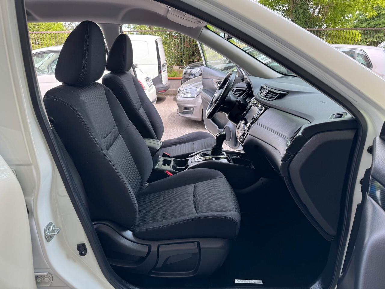 Nissan X-Trail 1.6dci N-Connecta 2wd xtronic unipr
