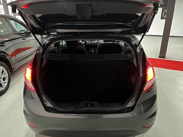 Ford Fiesta 1.5 TDCi 75CV 5 porte ST-Line