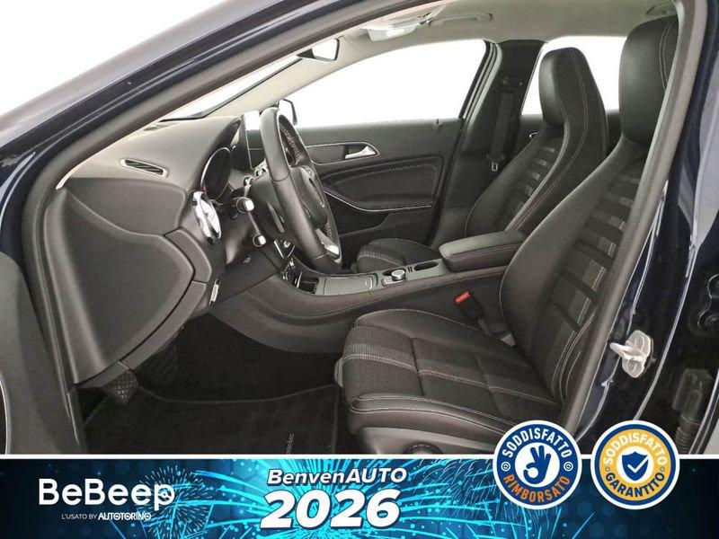 Mercedes-Benz GLA 200 D SPORT 4MATIC AUTO