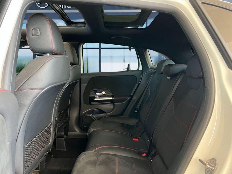 Mercedes-Benz GLA GLA 200 d Automatic Premium