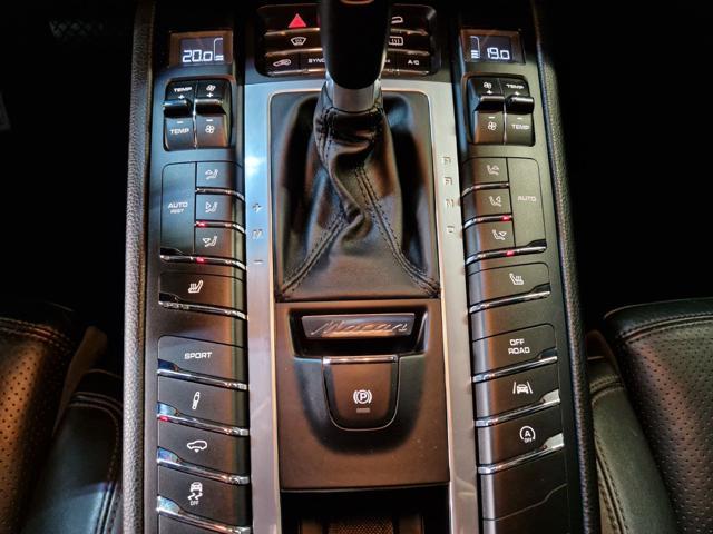 PORSCHE Macan 2000 BENZINA CV.252 TETTO + P.A.S.M.+ CERCHI 21'