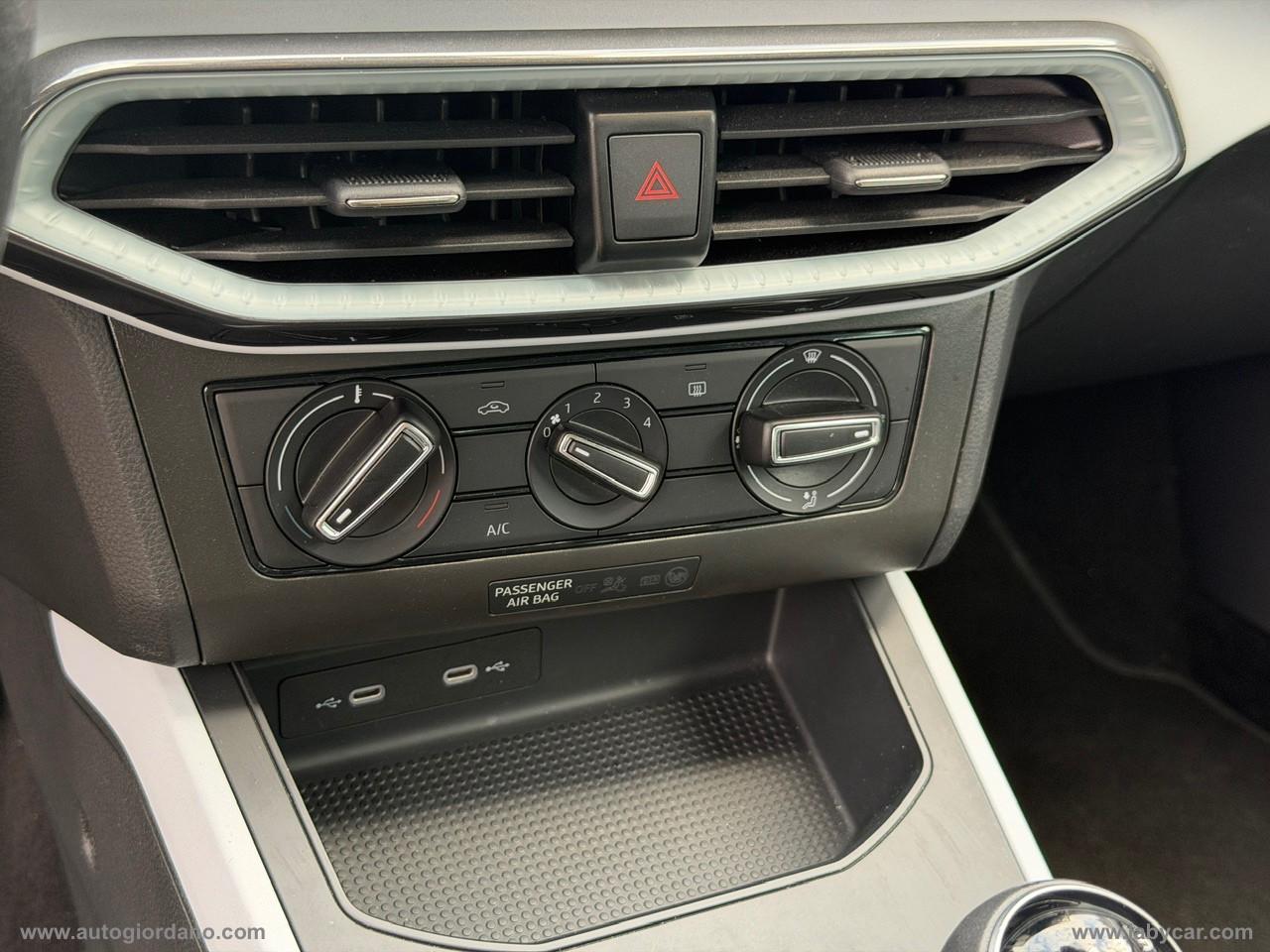 SEAT Ibiza 1.0 EcoTSI 95CV 5p. Style FARI FULL LED + NAVI SYSTEM 9.2