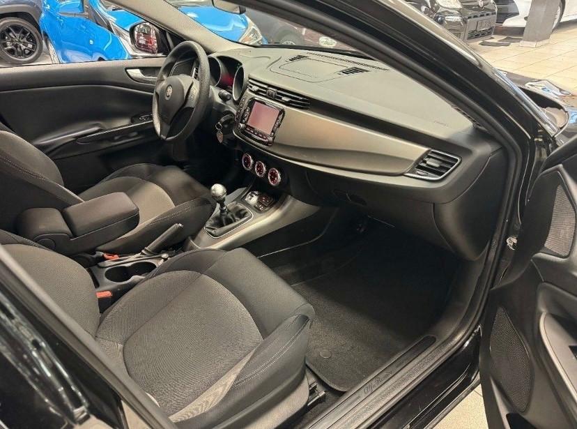 Alfa Romeo Giulietta 2.0 JTDm-2 150 CV Distinctive