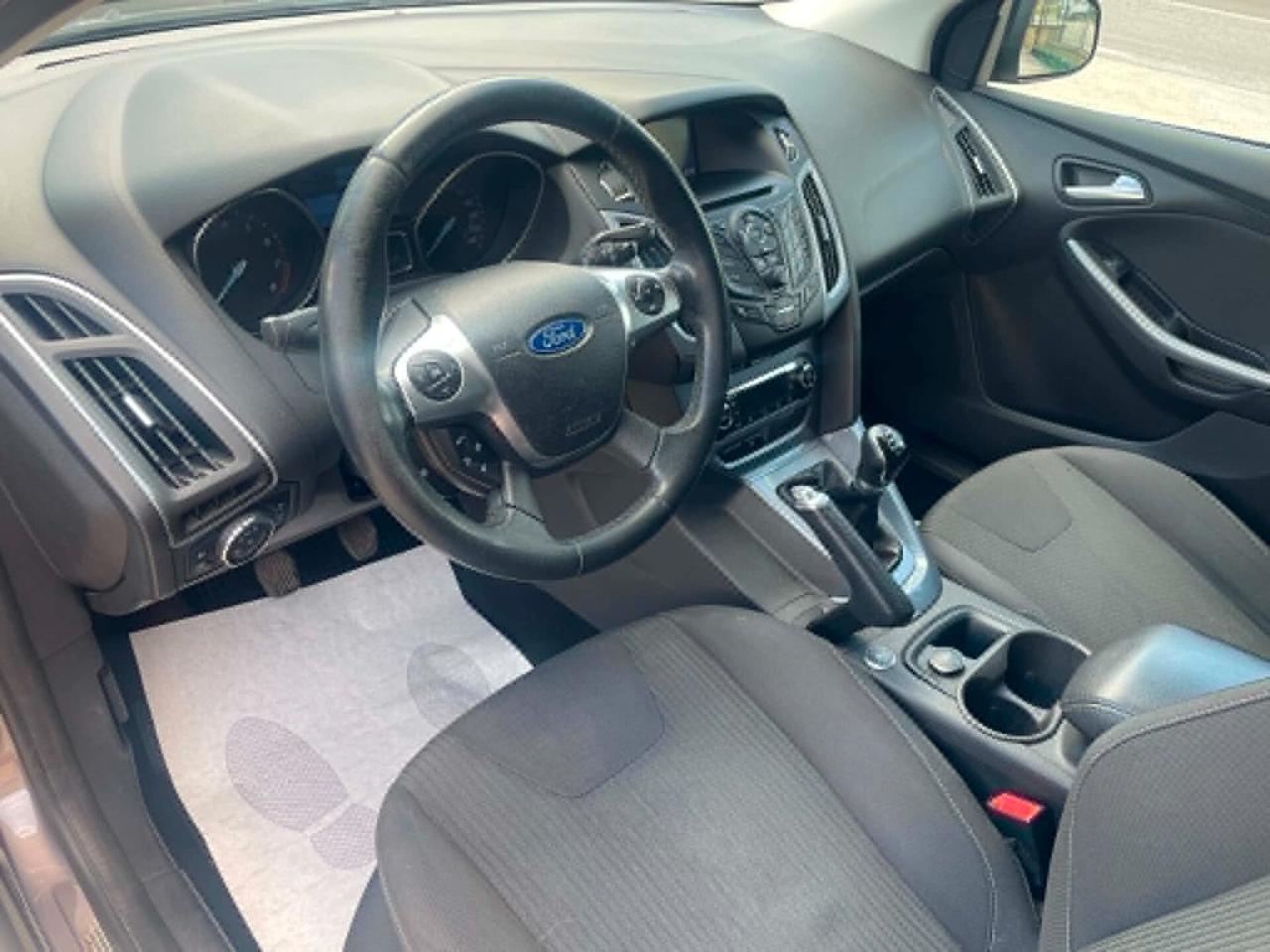 Ford Focus 1.6 120 CV GPL Titanium