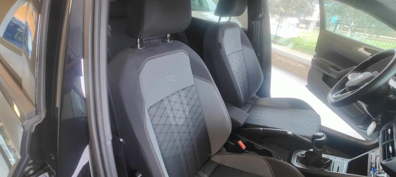 Volkswagen Taigo 1.0 TSI 115 CV R-Line
