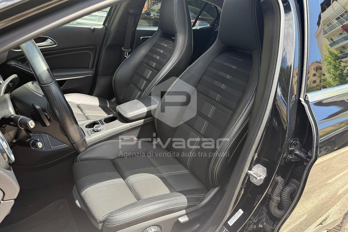MERCEDES GLA 200 d Automatic Sport