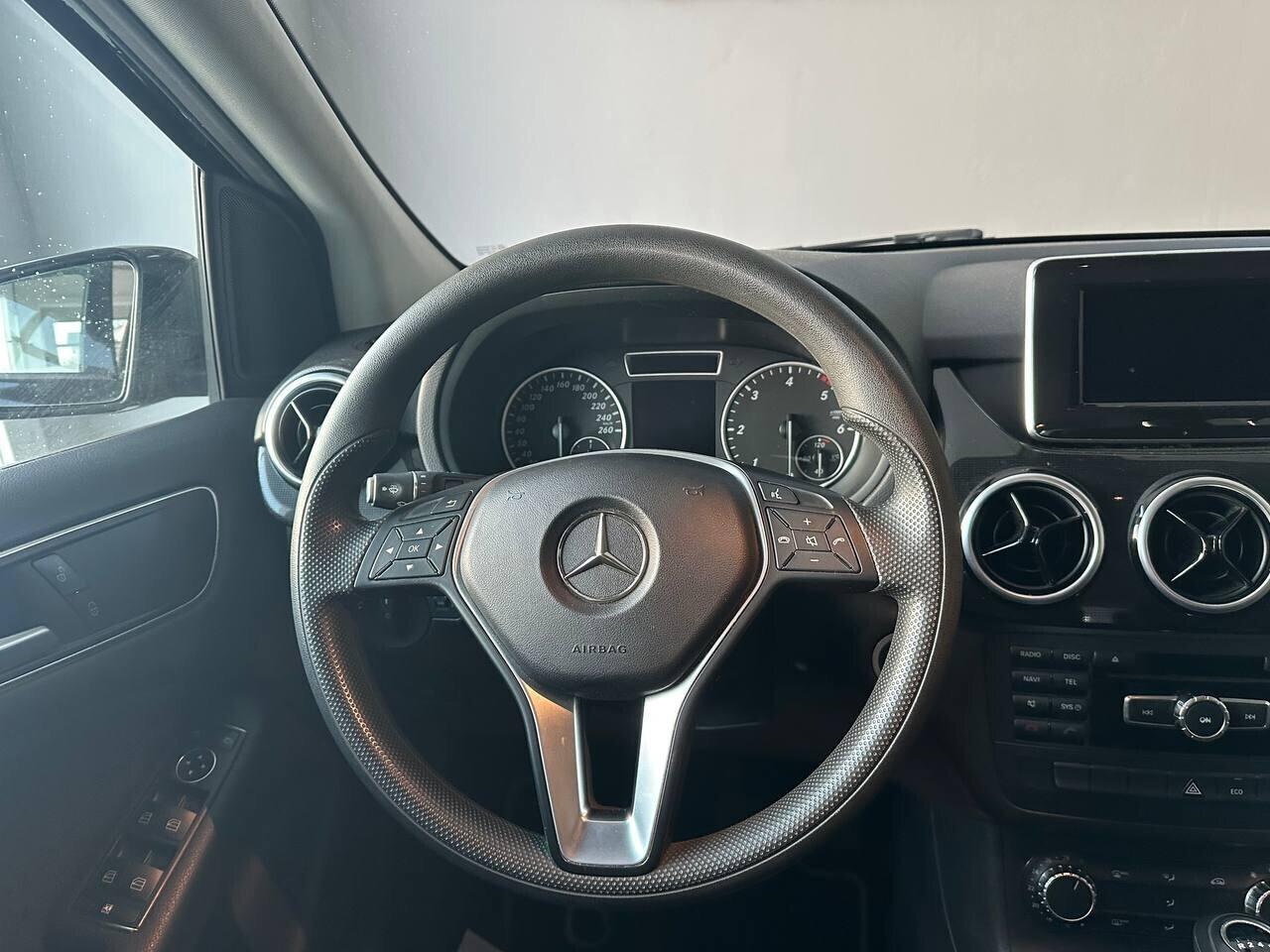 Mercedes Benz - Classe B180 d