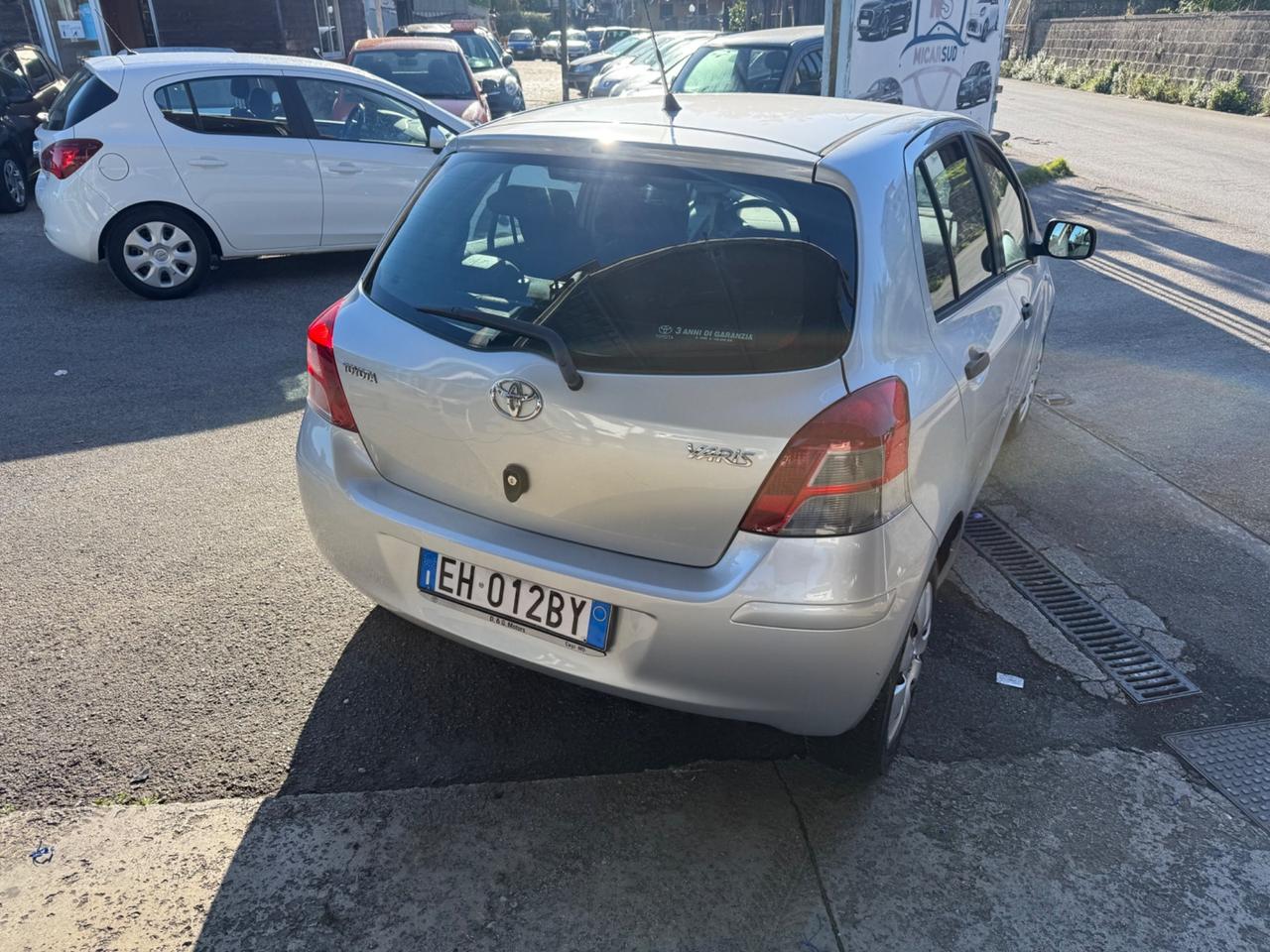 Toyota Yaris 1.0 5 porte 116000 km