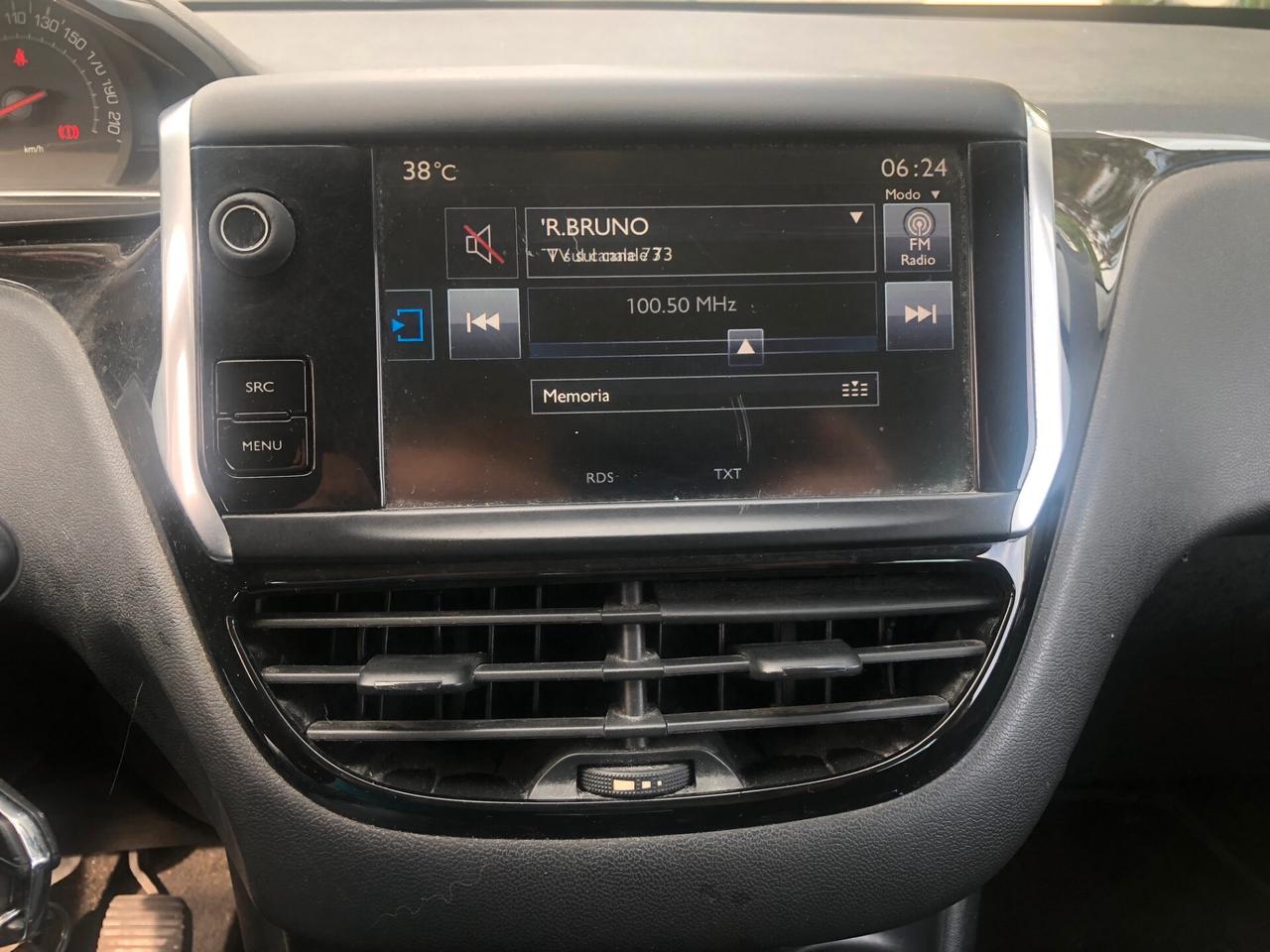 Peugeot 208 1.4 HDi 68 CV 5 porte Active