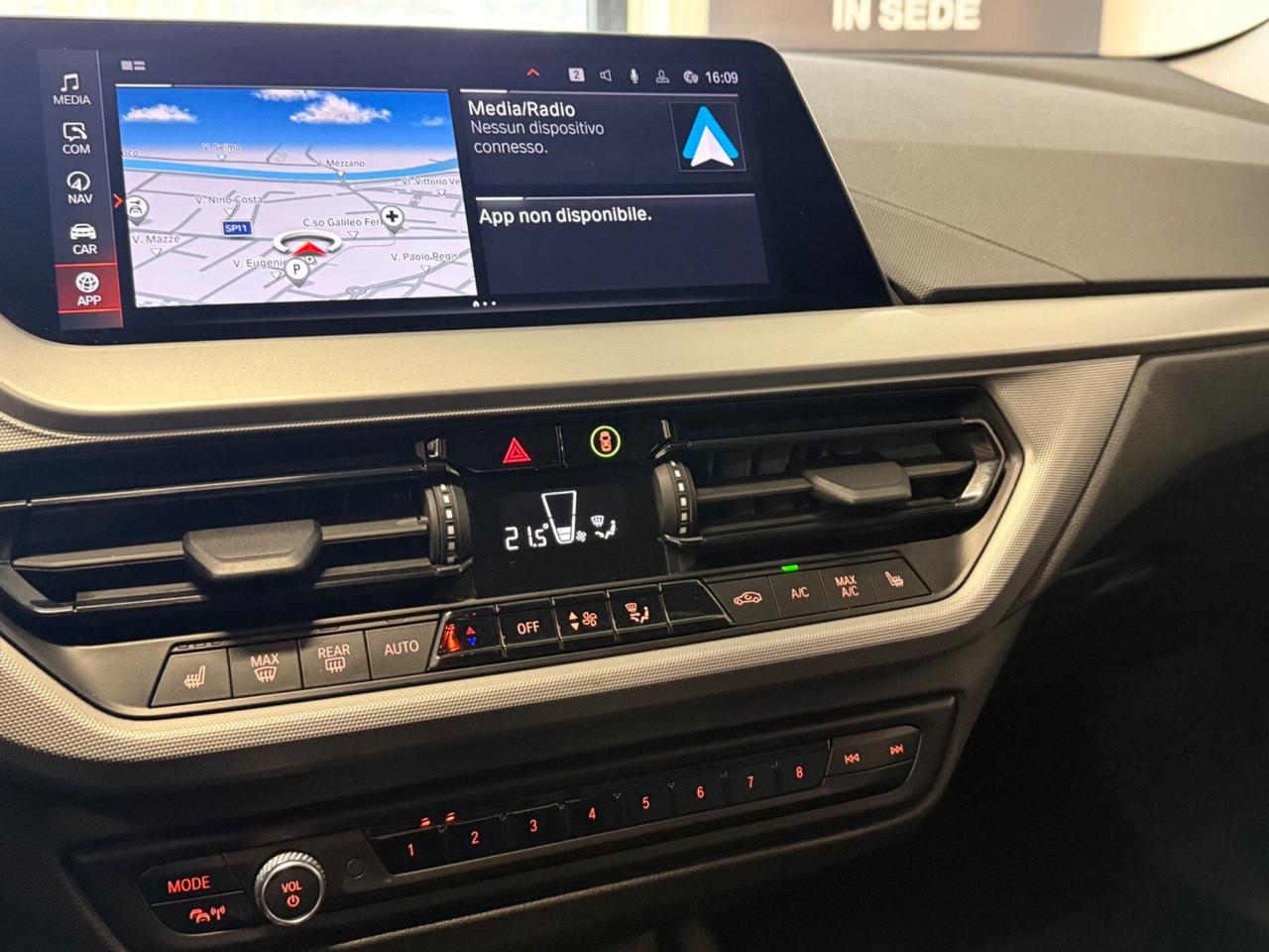 Bmw 118 118i 5p. Business Advantage