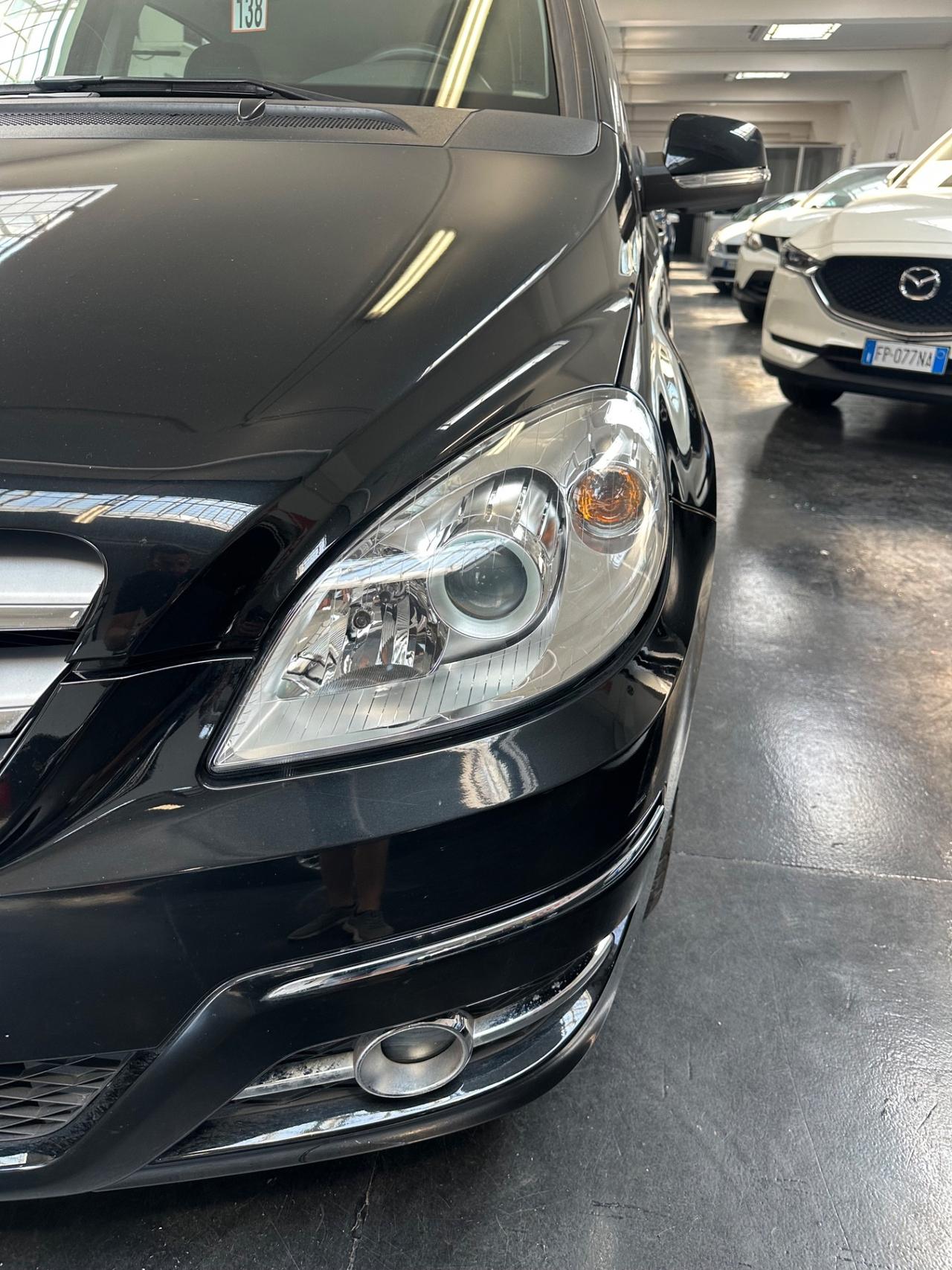 Mercedes-benz B 180 BlueEFFICIENCY Premium