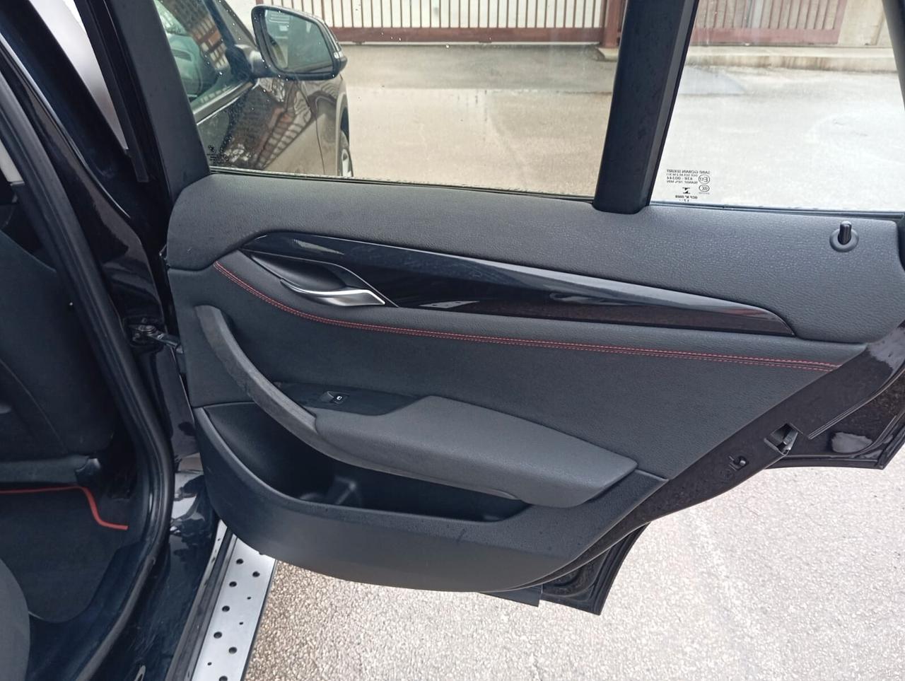 X1 xDrive20d Sport Line " INTROVABILE"