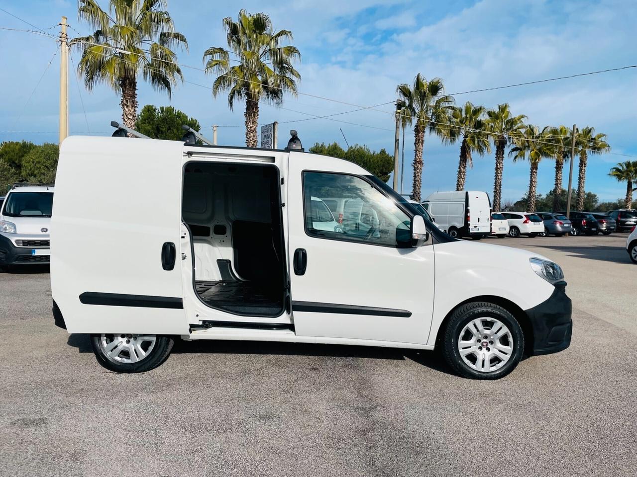 Fiat Doblò 1.6 MJT 105CV PC-TN Cargo Lamierato SX