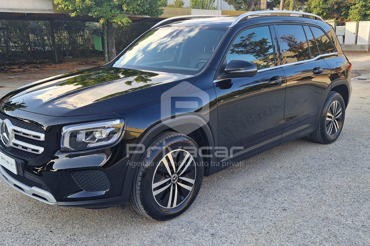 MERCEDES GLB 180 d Automatic Sport