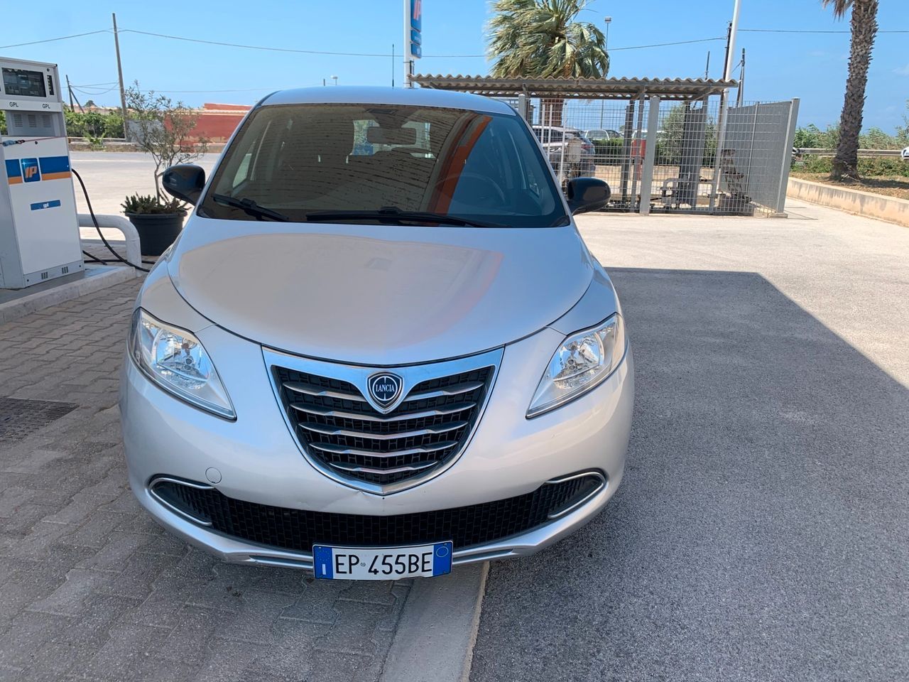 Lancia Ypsilon 0.9 TwinAir 85 CV 5 porte S&S Silver