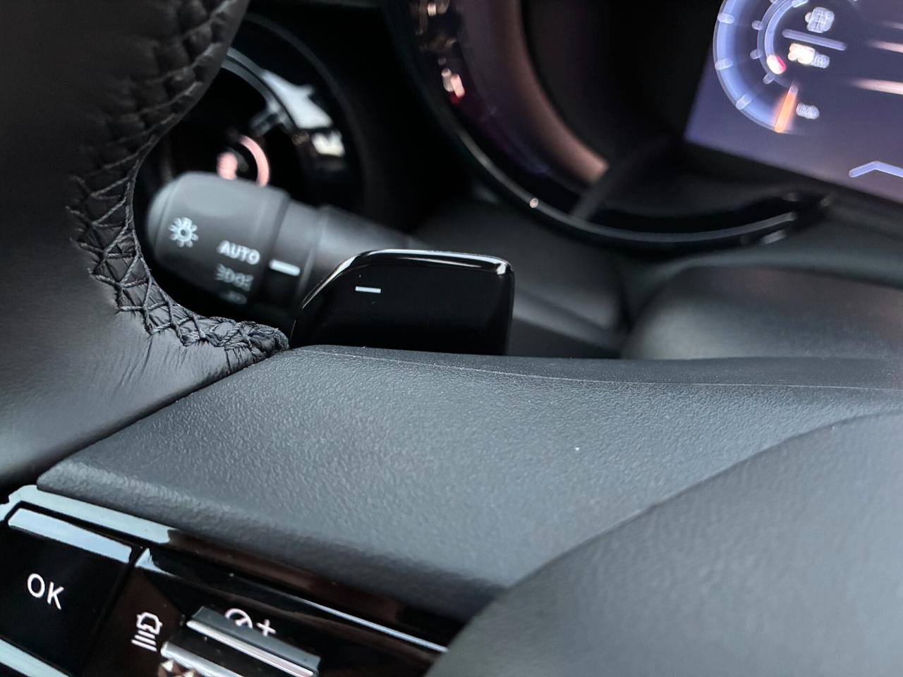 Alfa Romeo Junior 1.2 145 CV Hybrid eDCT6 Speciale