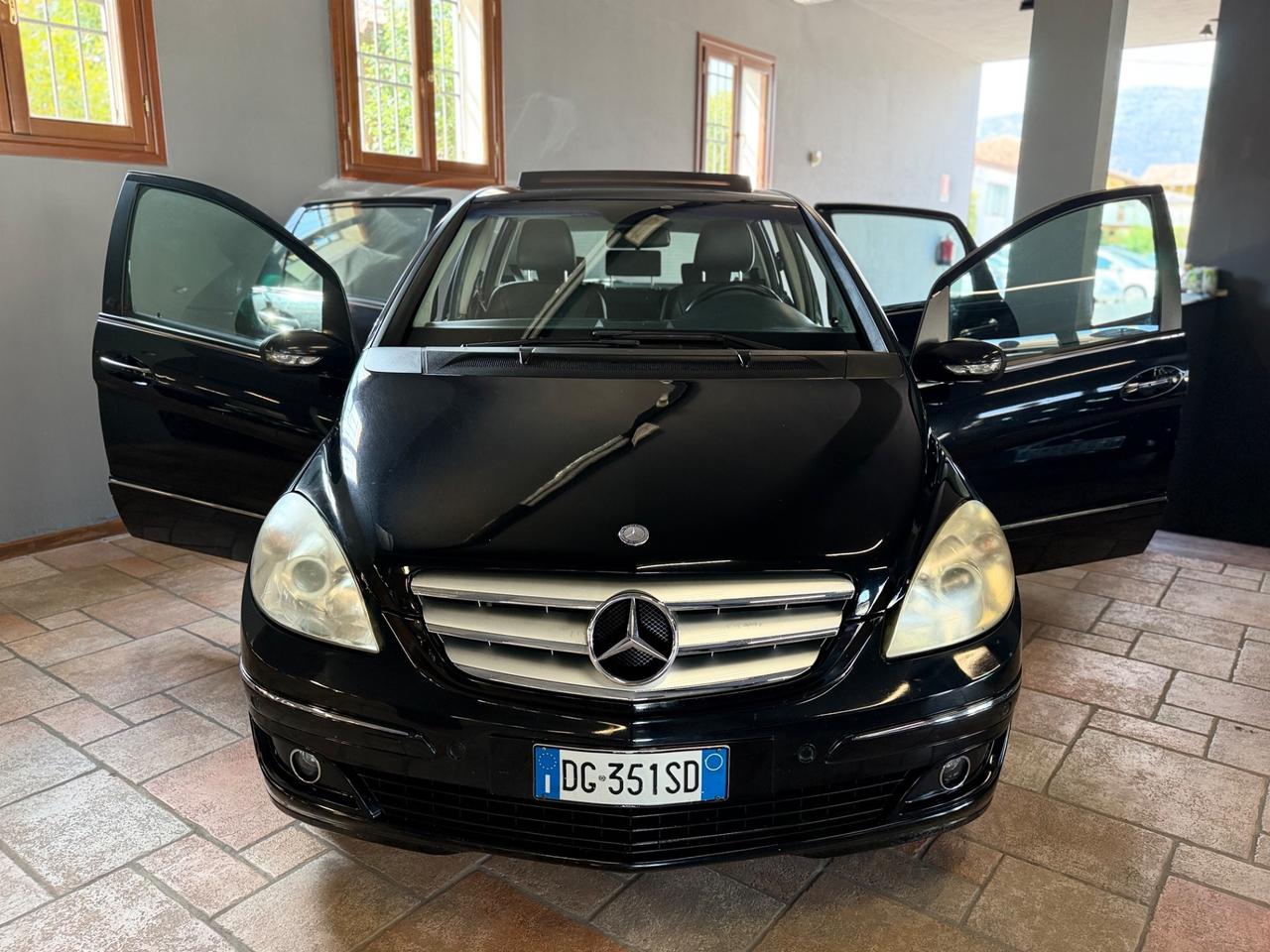 Mercedes-benz B 200 Turbo Sport