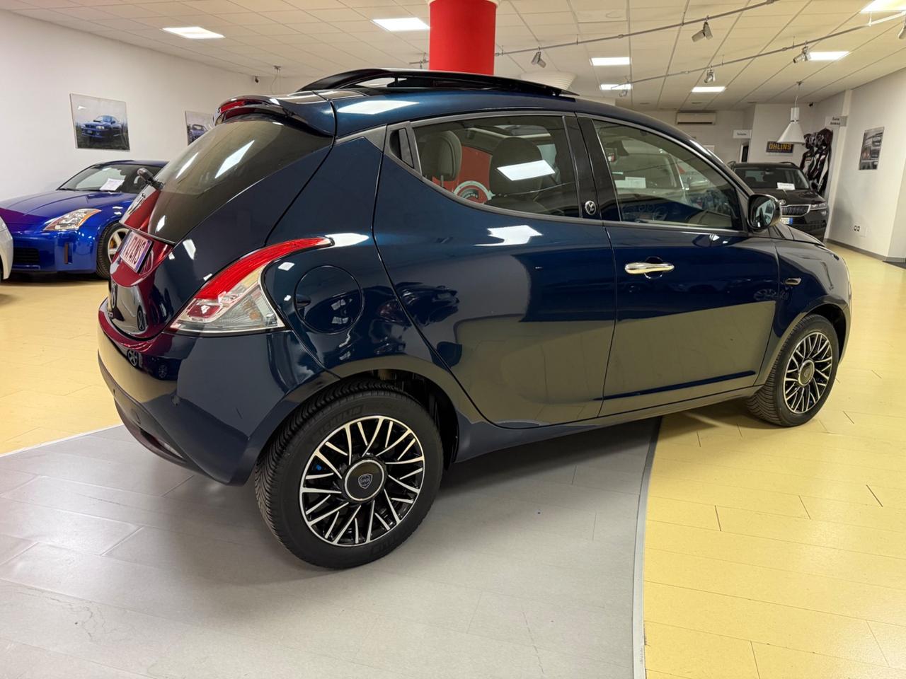 Lancia Ypsilon 1.3 MJT 30th Anniversary TETTO