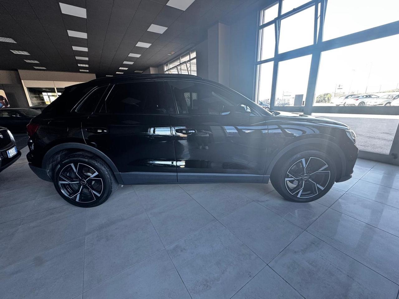 AUDI Q3 MY2019 2.0 TDI 150CV STRONIC SPORT EDITION