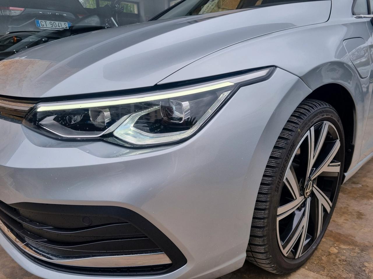 Volkswagen Golf 1.4 TSI eHYBRID 204 CV DSG Style