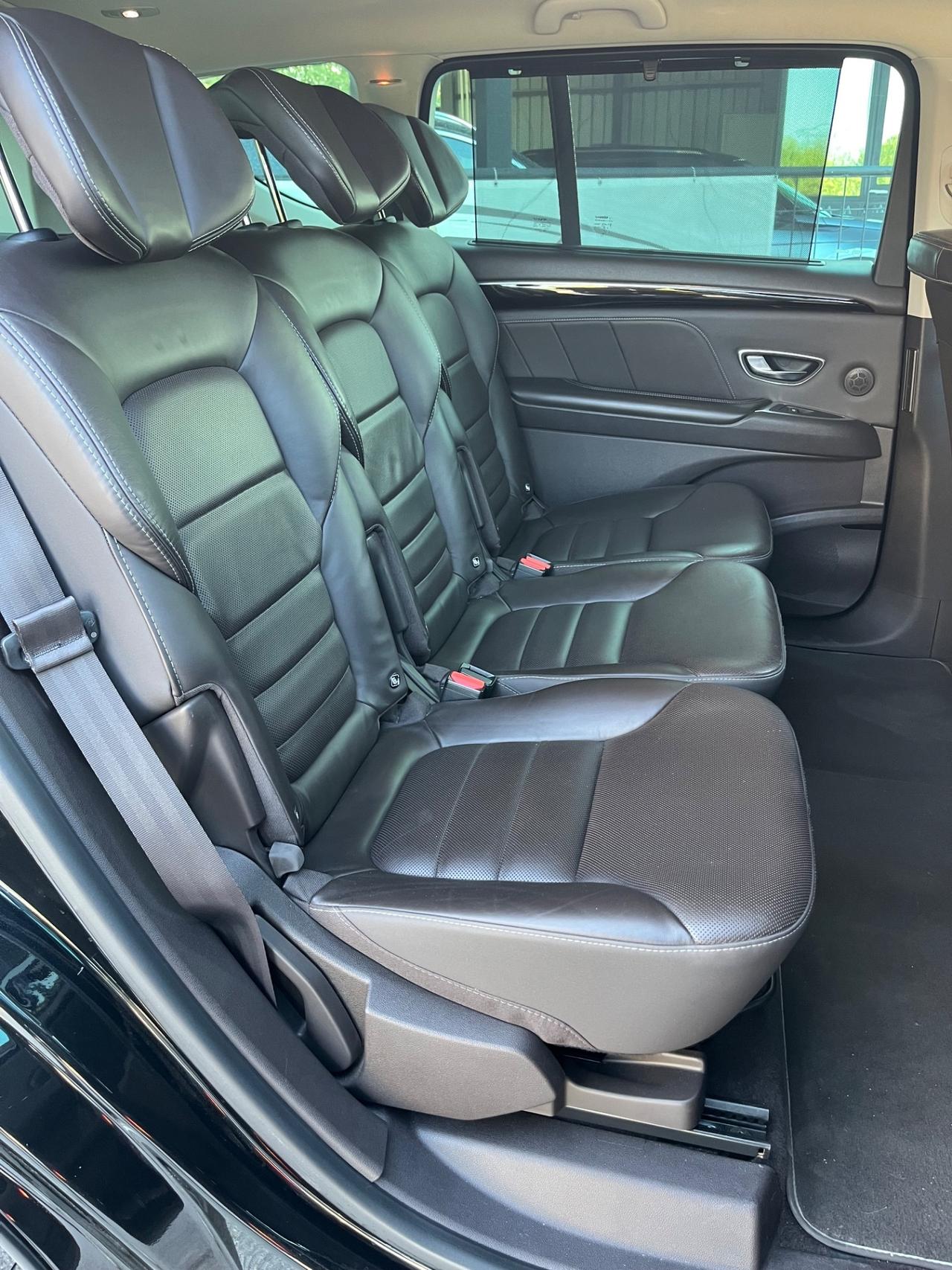 Renault Espace dCi 160CV EDC Energy Initiale Paris 4Control