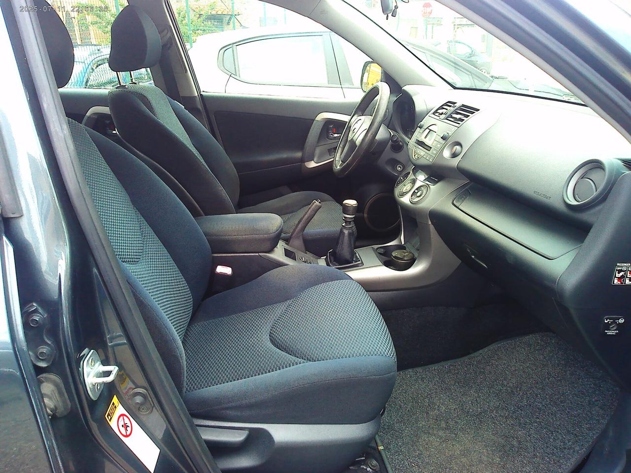 Toyota RAV 4 RAV4 2.2 D-4D 136 CV Sol