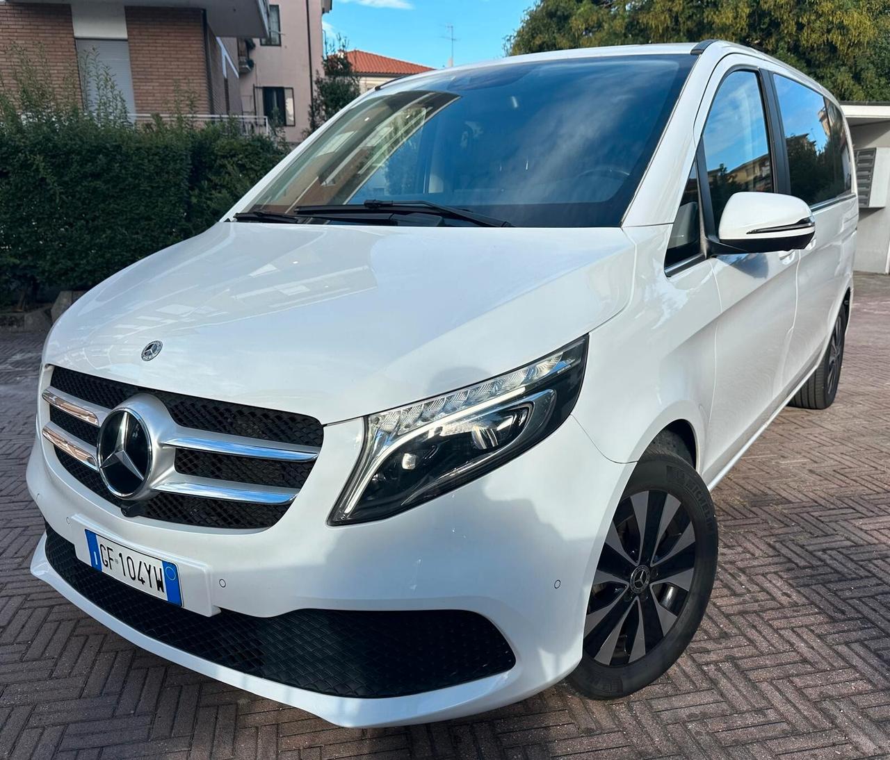 Mercedes-benz V 220 d Automatic 4Matic Executive Compact