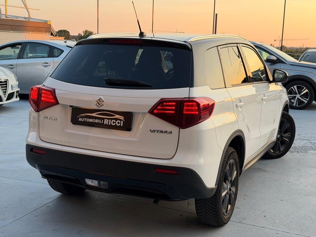 Suzuki Vitara 1.0 Boosterjet Cool 111cv