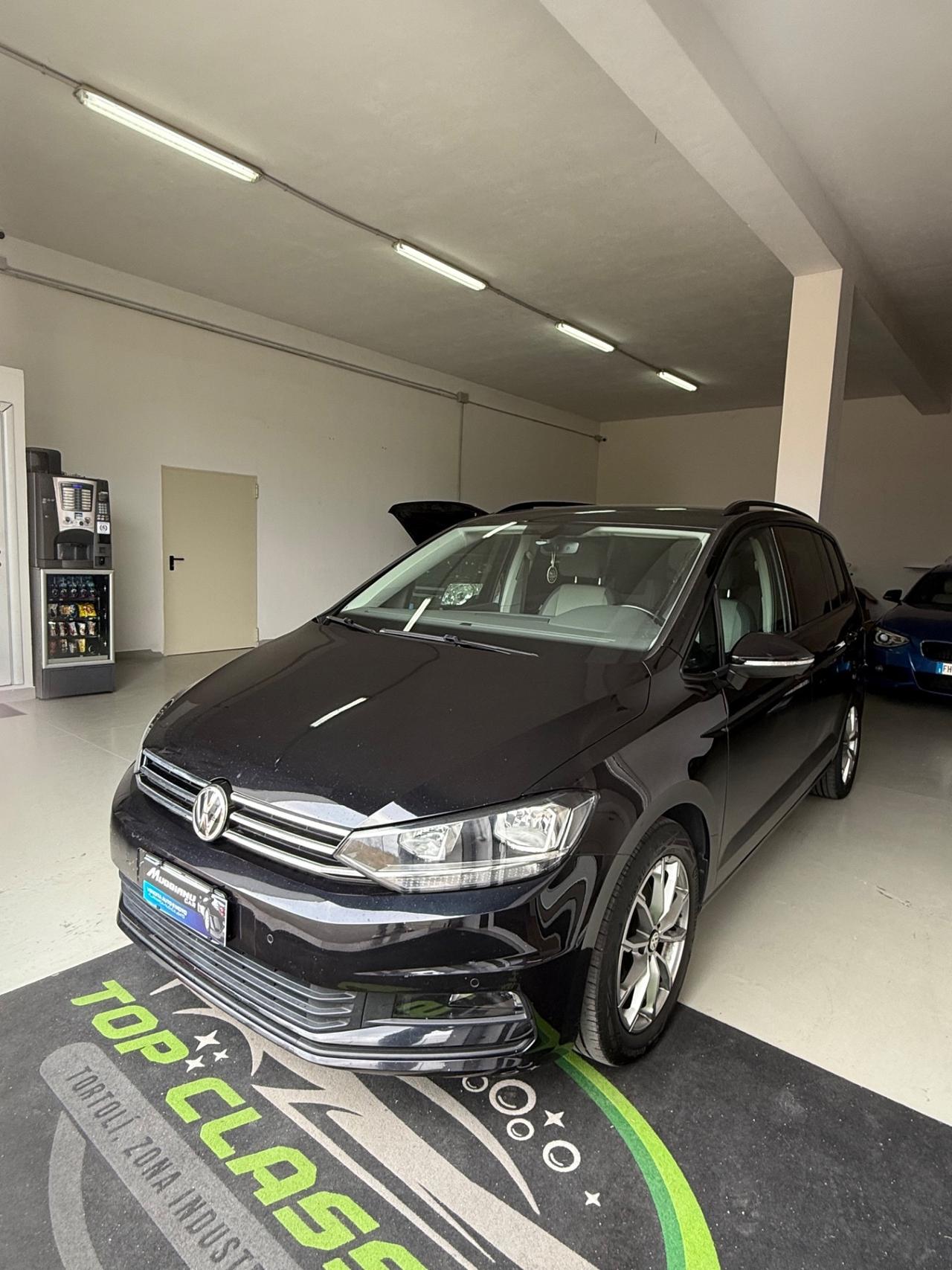 Volkswagen Touran 2.0 TDI 150 CV SCR DSG Comfortline BlueMotion Tech.