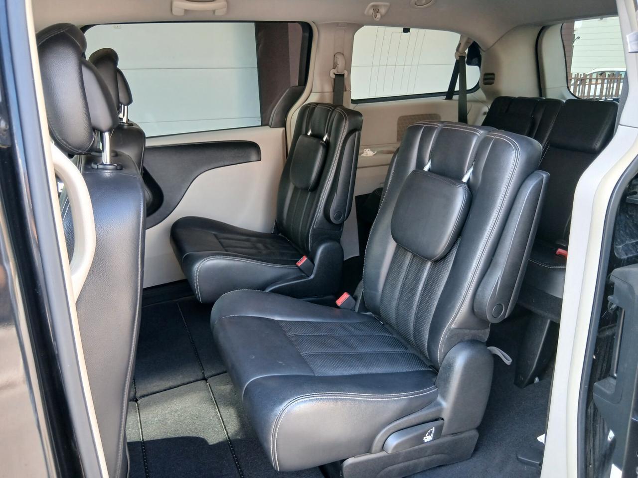 Lancia Voyager 2.8 Turbodiesel Gold 163 cv Automatica 7 posti pronta consegna